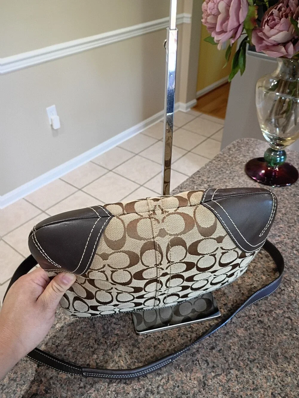 Coach Hampton Signature Hippie